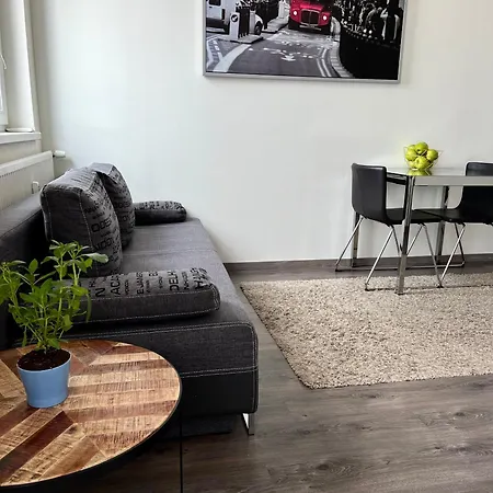 Evergreen - Quiet Location براتسيلافا